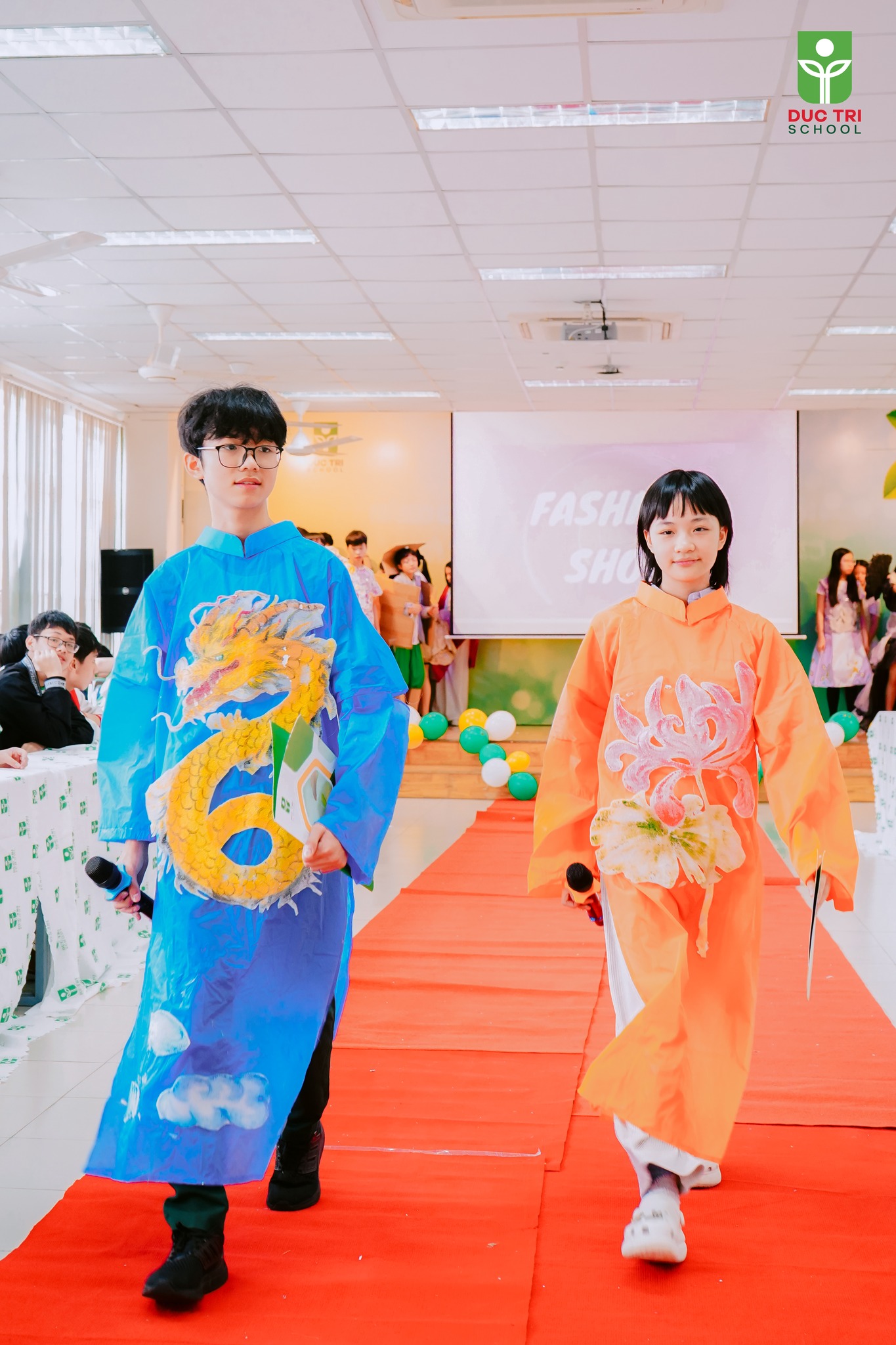 Dự án thời trang tái chế - Nơi rác thải được sống cuộc đời thứ 2