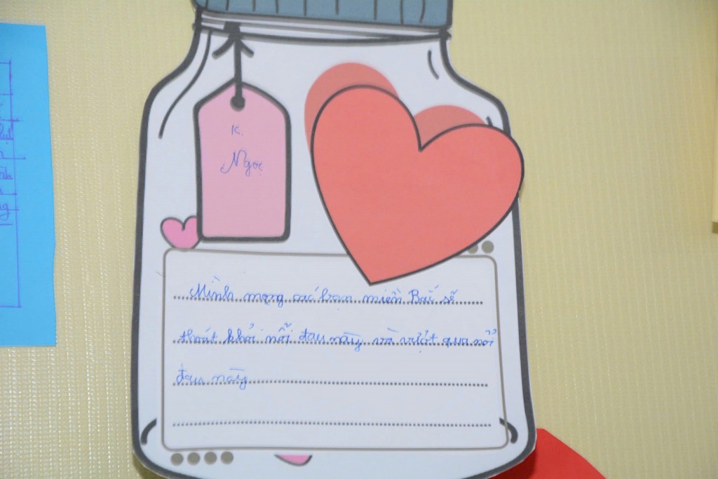 Học sinh Đà Nẵng gây quỹ ủng hộ trẻ em vùng bão lũ