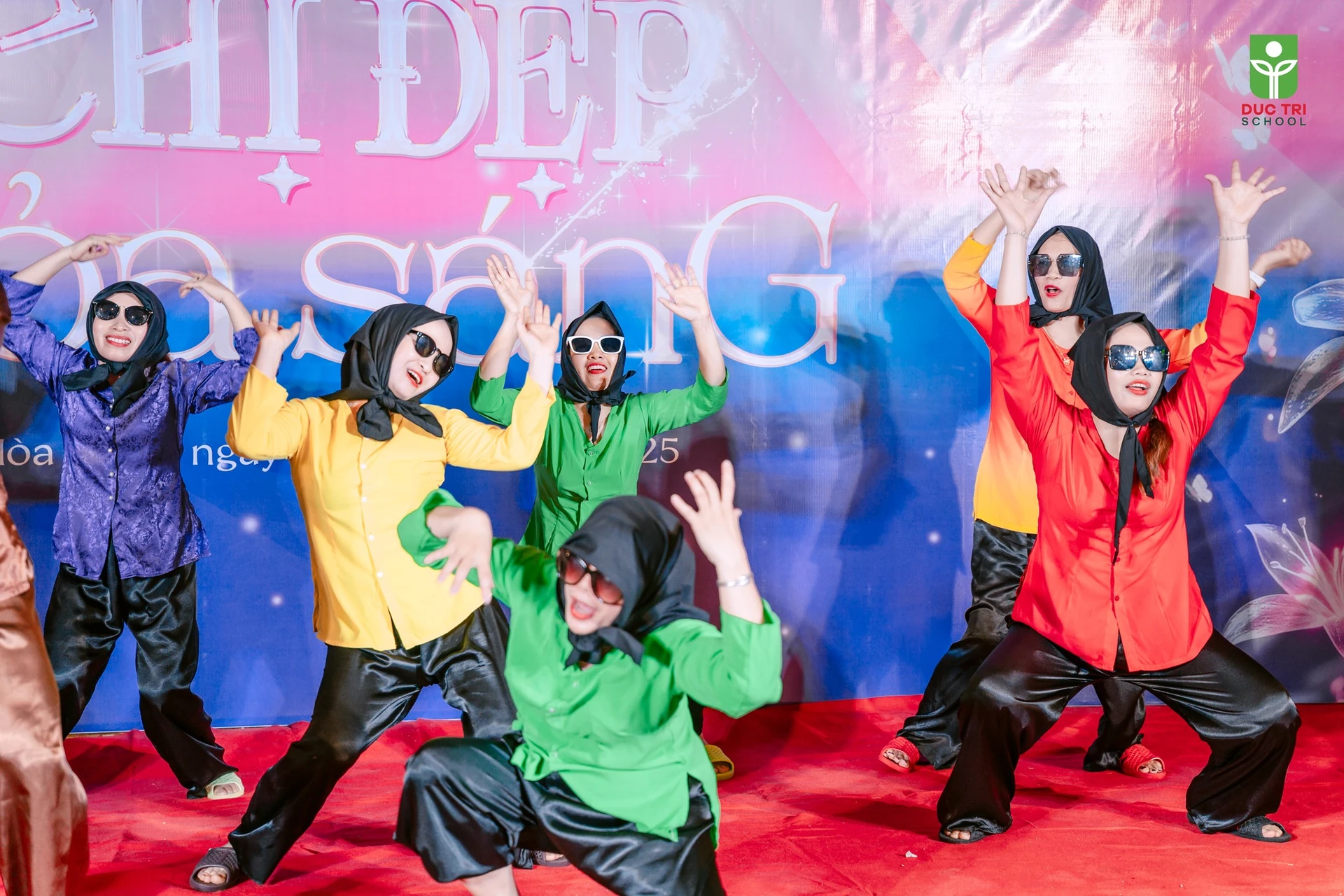 Phần trình diễn đặc sắc của các giáo viên Mầm non